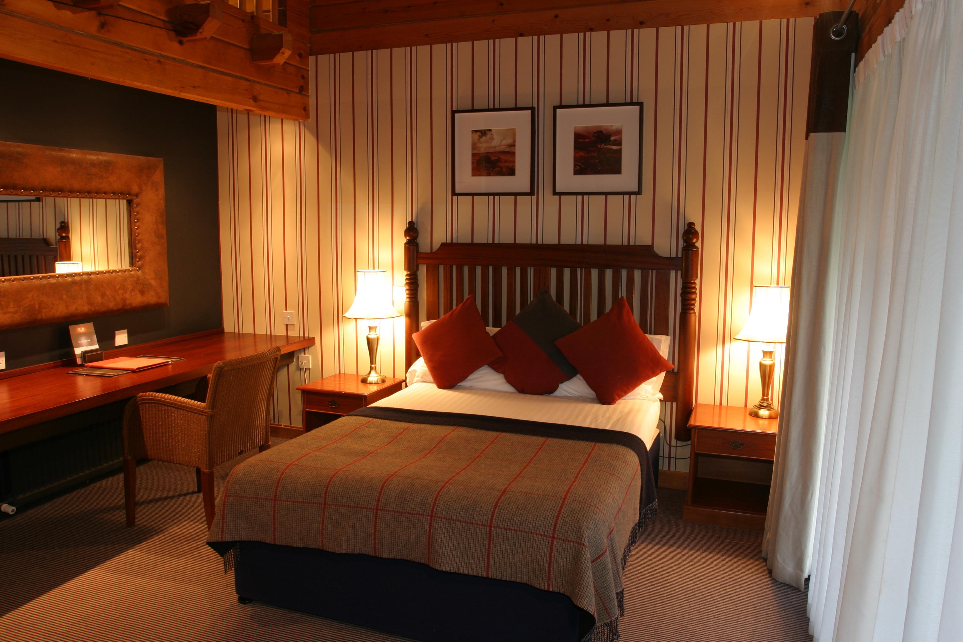 Chevin Country Park Hotel & Spa Отли Экстерьер фото