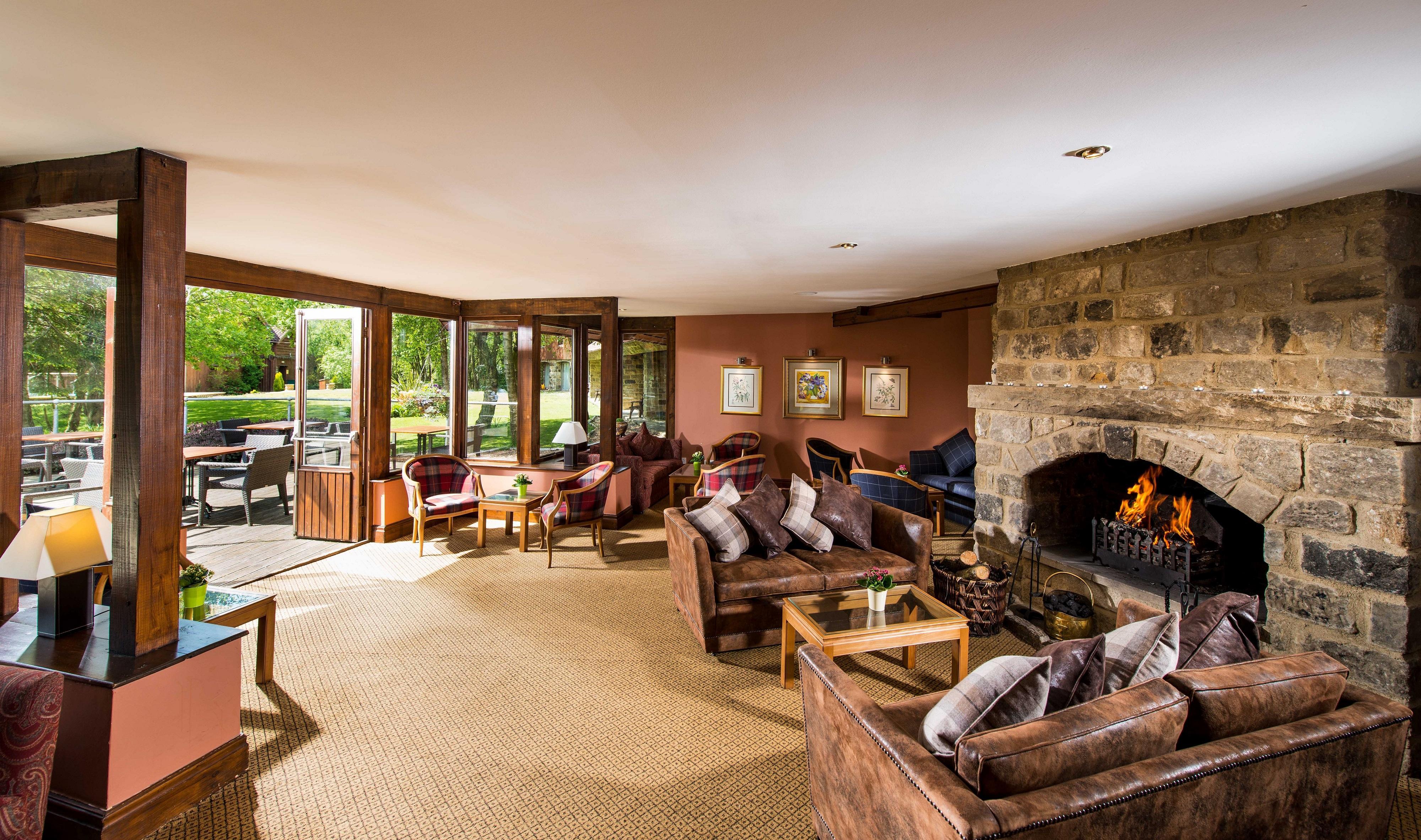 Chevin Country Park Hotel & Spa Отли Экстерьер фото