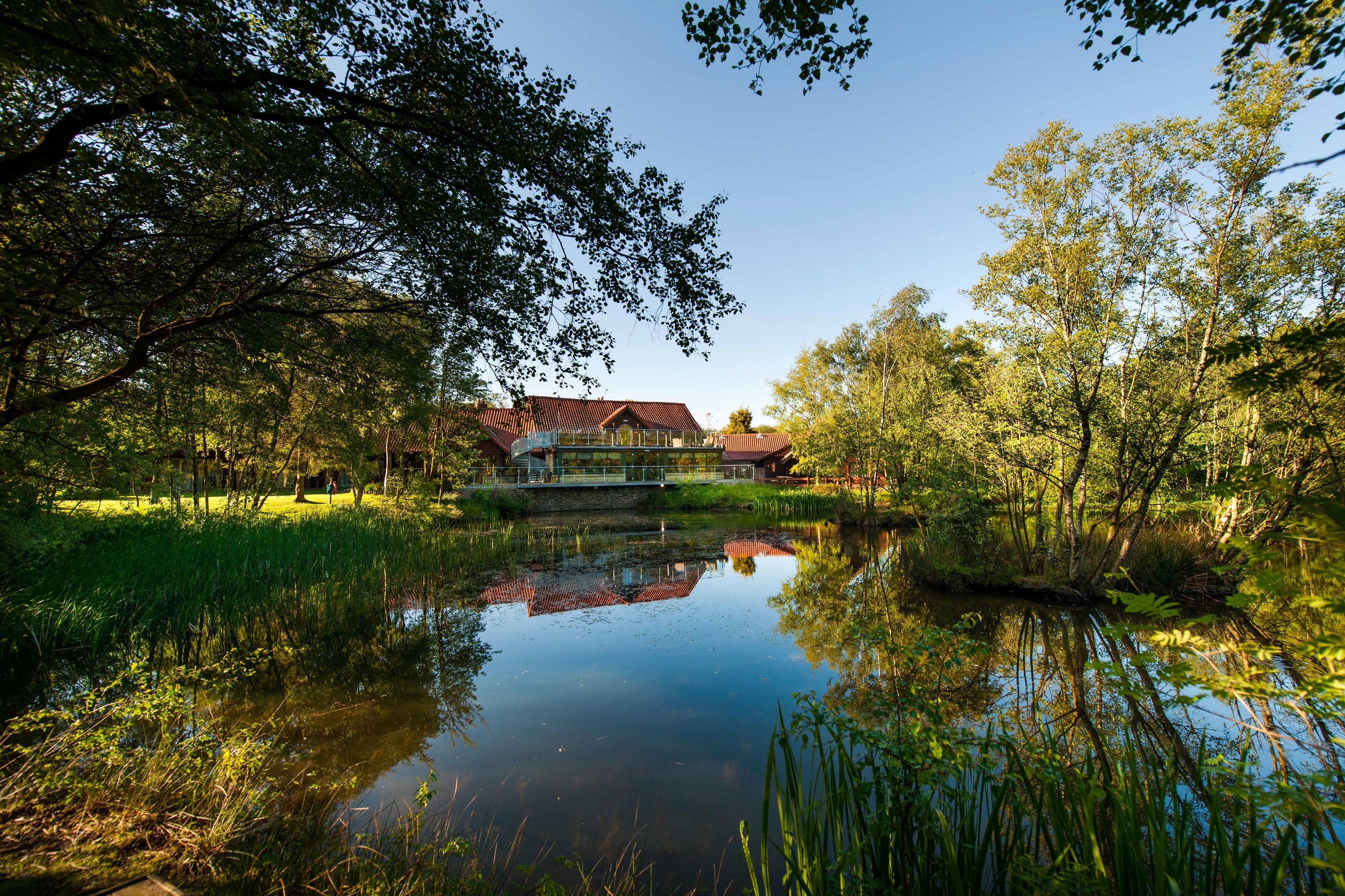 Chevin Country Park Hotel & Spa Отли Экстерьер фото