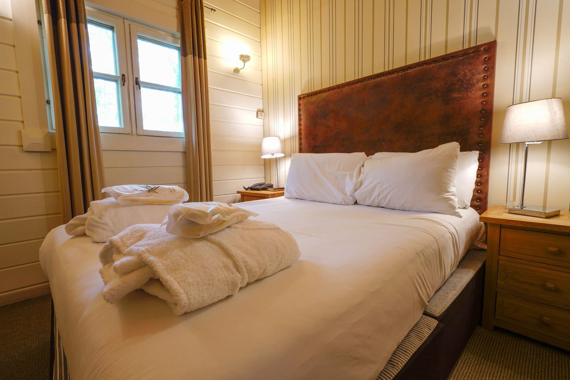 Chevin Country Park Hotel & Spa Отли Экстерьер фото